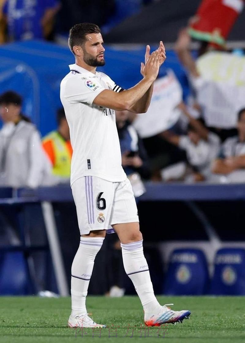 纳乔亲承续约:尽管一直有外界报价 但我决定留队 纳乔亲承续约:尽管一直有外界报价 但我决定留队